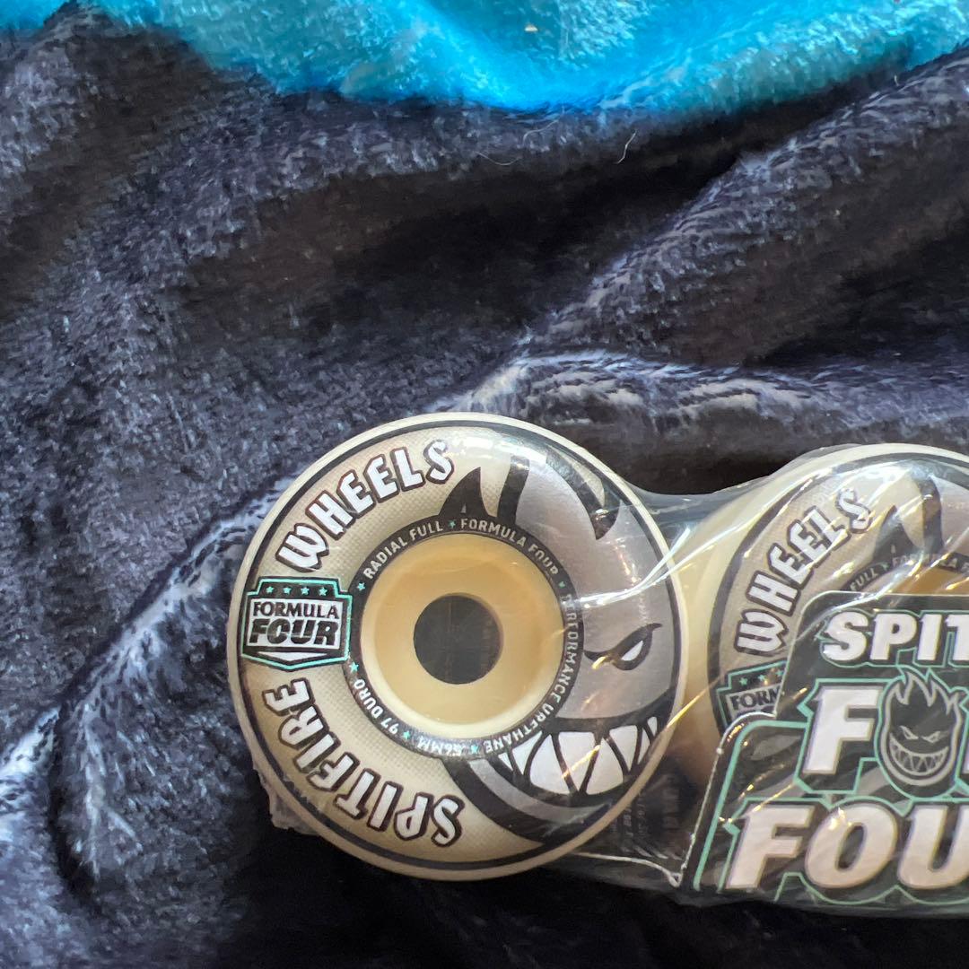 SPITFIRE FORMULA FOUR ラディアルフル56mm97a
