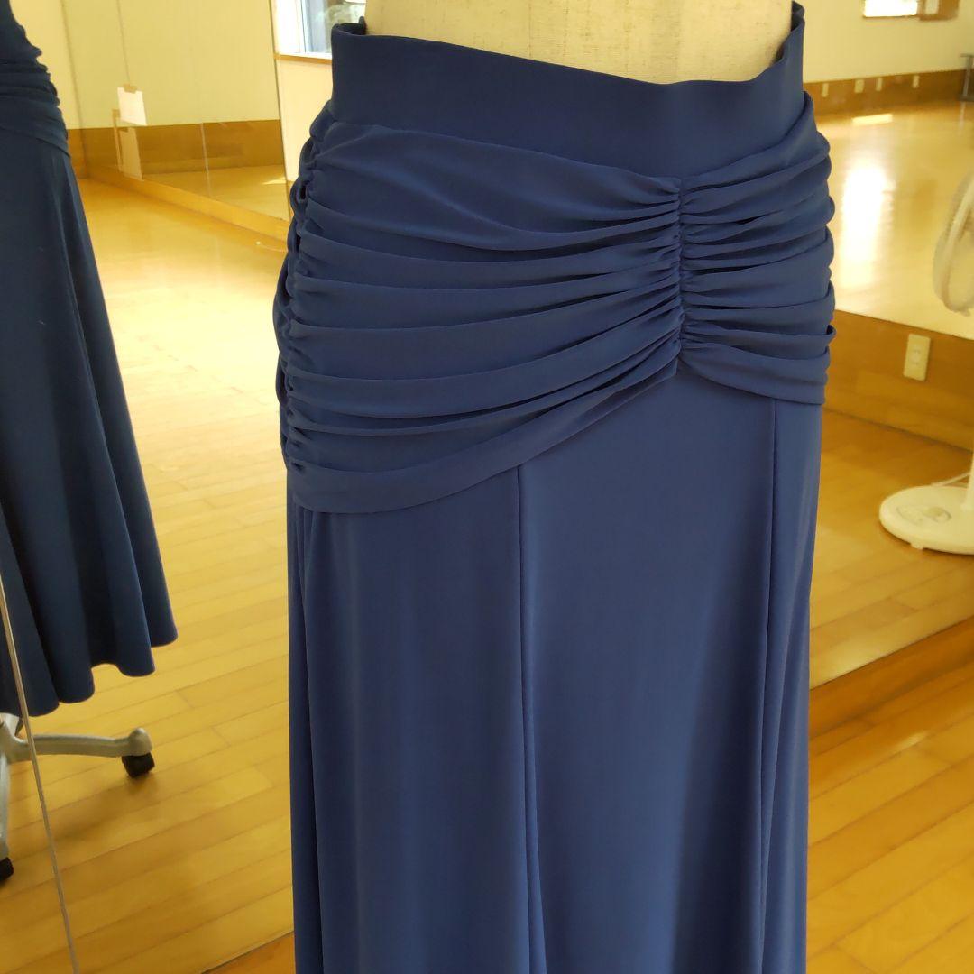 社交ダンスロングスカート(新品)画面の色が違います