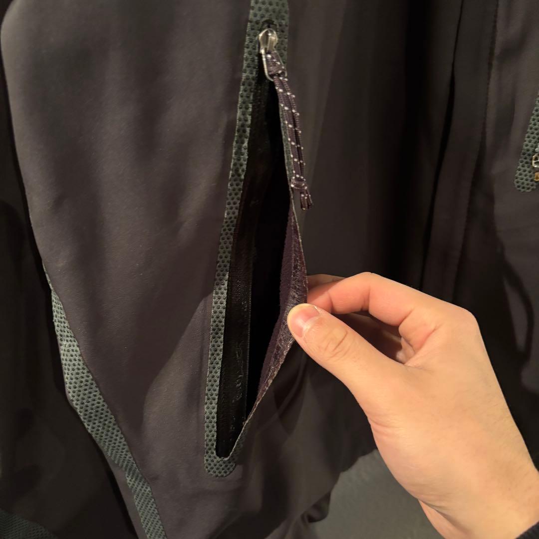 ジャケット・アウター mountain hardware condunit softshell