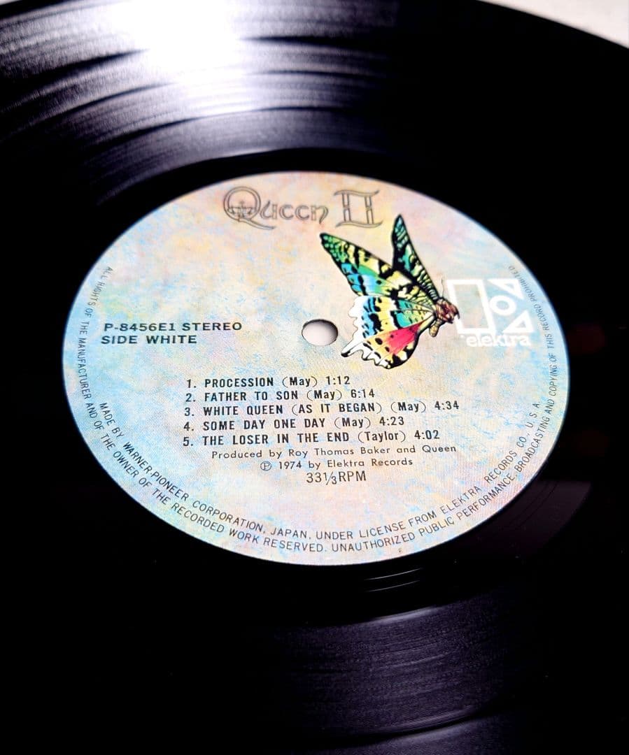 「クイーンⅡホワイト・クイーンとブラック・クイーンの啓示」 QUEEN Ⅱ初盤