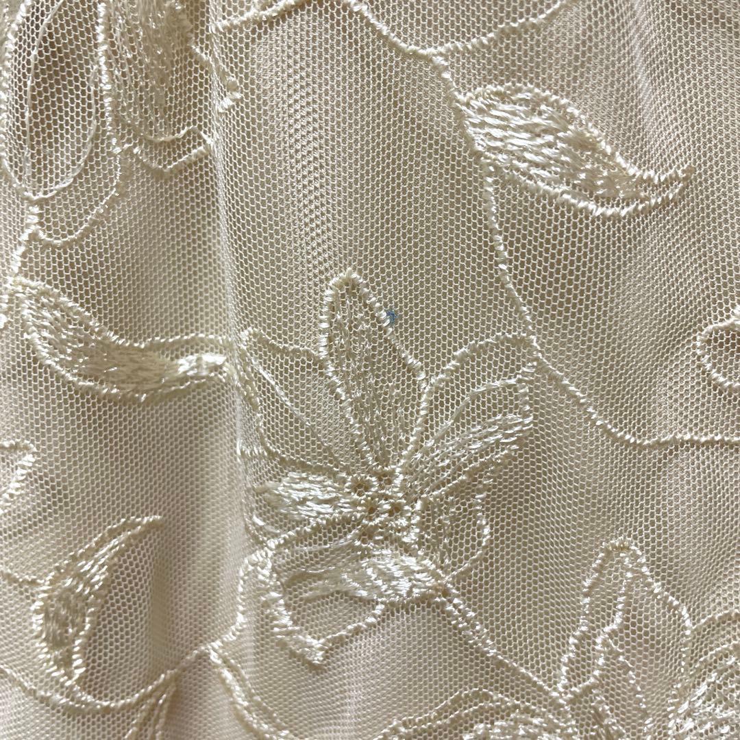 様々　　Pearl motif embroidery dress