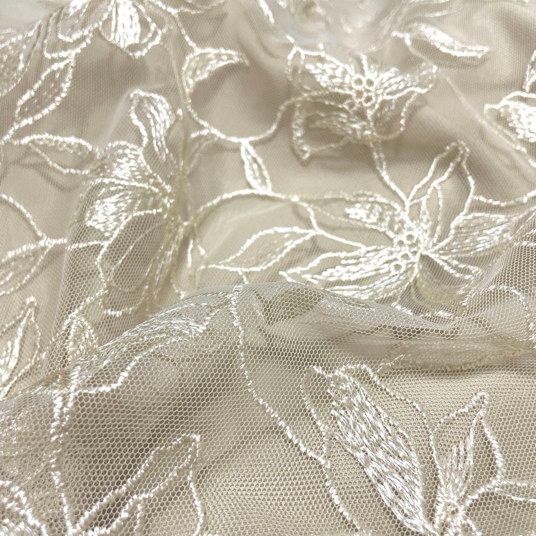 様々　　Pearl motif embroidery dress