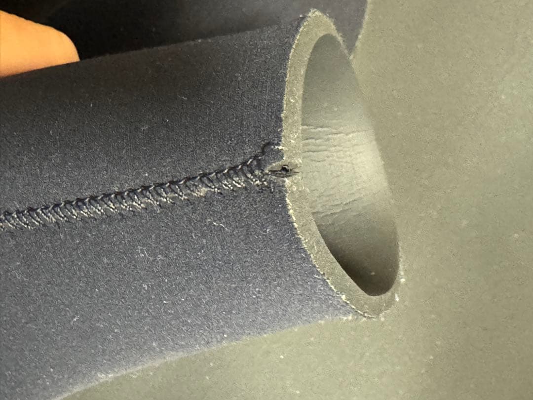 メローウエットスーツ　セミドライ　5ミリ3ミリ