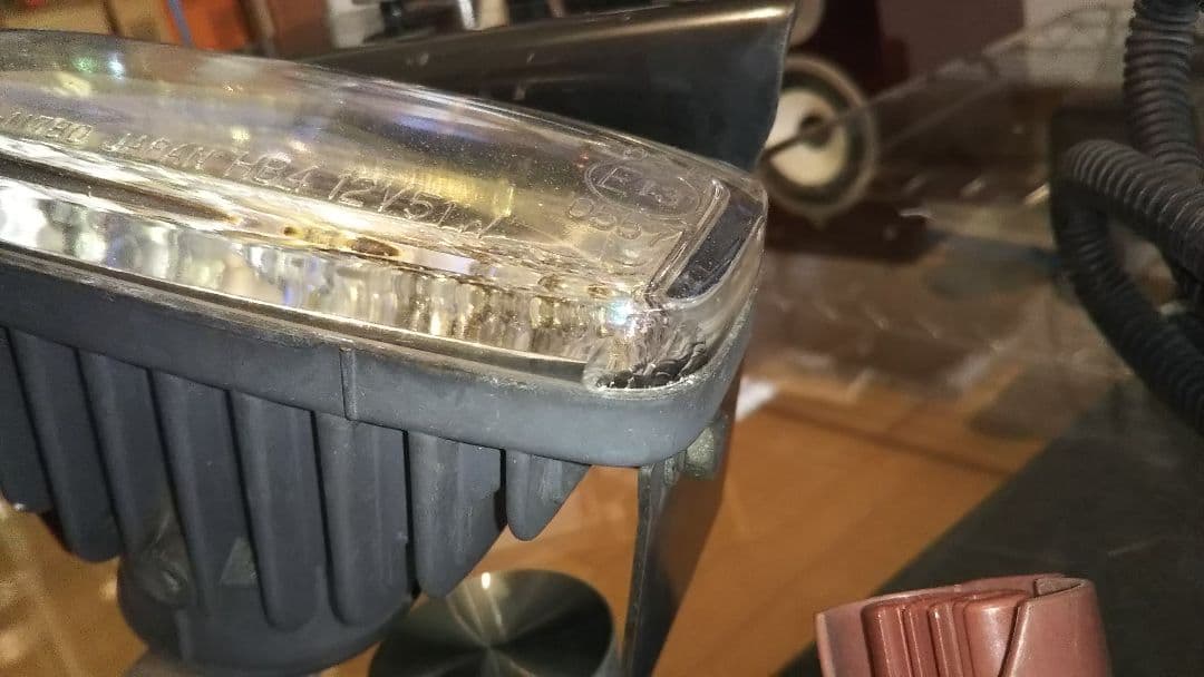 こ*つ様 日産 F50系シーマ 純正オプション マルチコートフォグランプ ハーネ