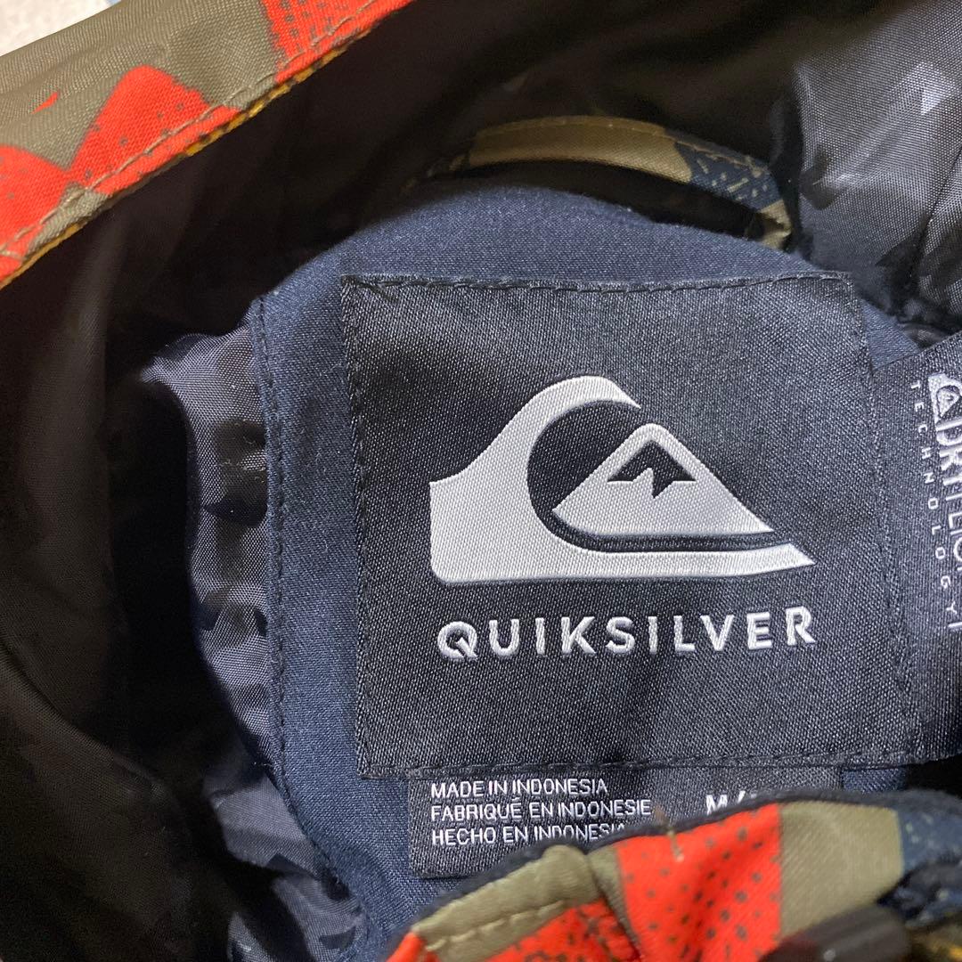 QUIK SILVER スノーボードウェア（上）
