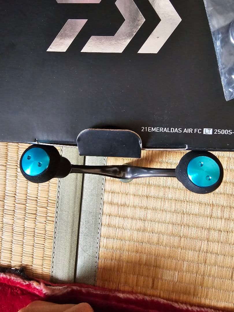 21エメラルダスAIR FCLT2500sDH ドレスハンドル&リールスタンド付