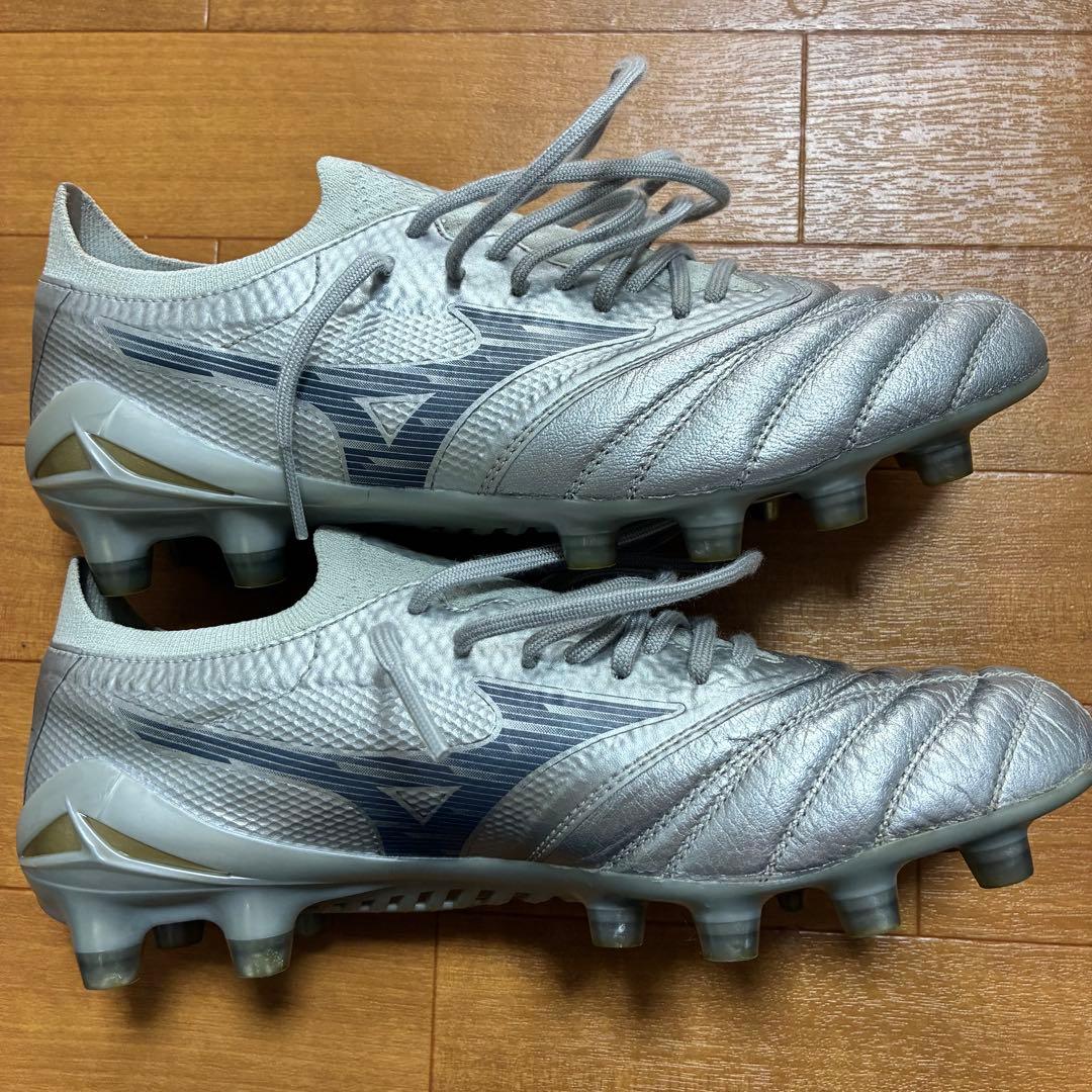 【限定カラー】ミズノ モレリアネオ4β サッカー スパイク 23.5cm