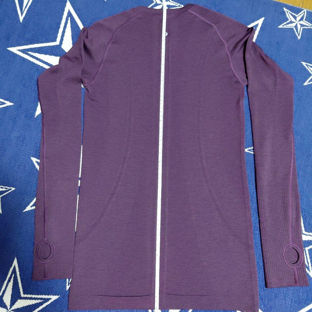 ルルレモン Swiftly Tech Long Sleeve Crew