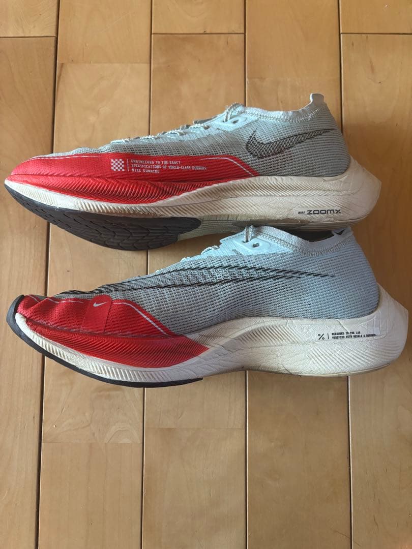 NIKEヴェイパーフライ2