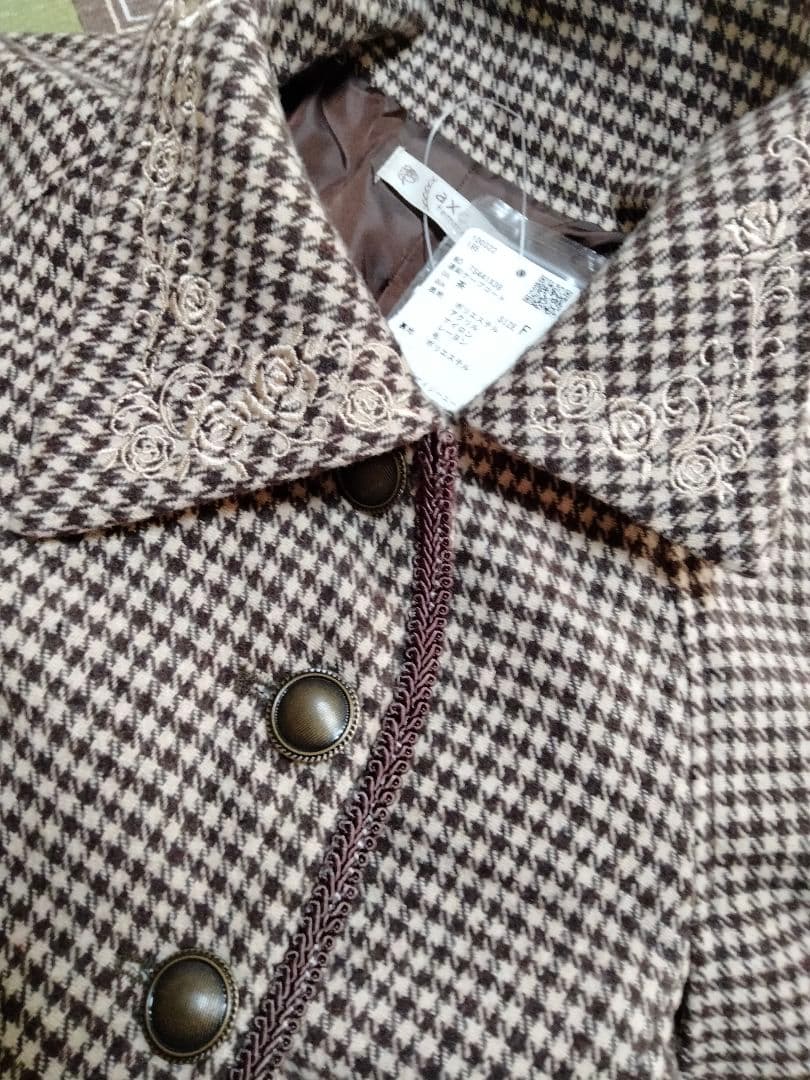 新品タグ付 axes femme アクシーズファム 連釦ケープコート千鳥格子