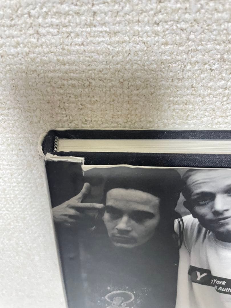 Ari Marcopoulos 写真集「OUT & ABOUT」　スケボー