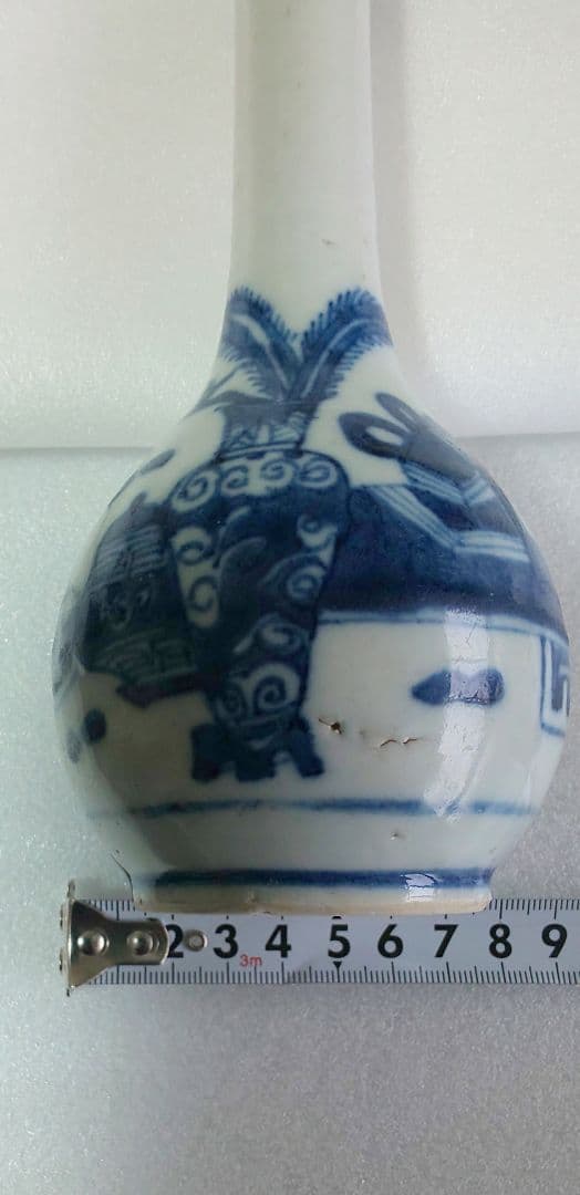 中国陶器 明末清初 草花 染付 景徳鎮 青白磁の花瓶