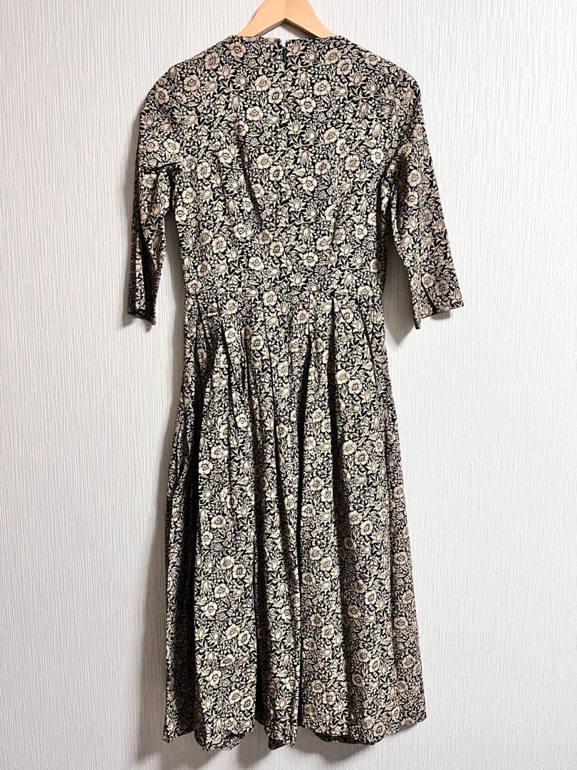 美品　ピープルツリー　V&A ロングワンピース　花柄　七分袖