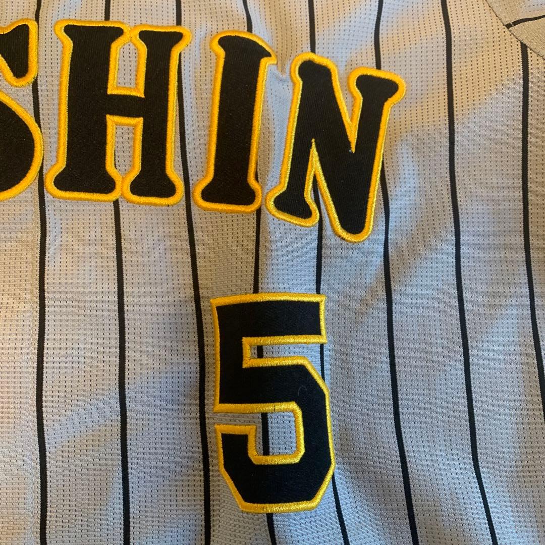 【値下げ】阪神タイガース近本光司選手 5 レプリカユニフォームビジター S