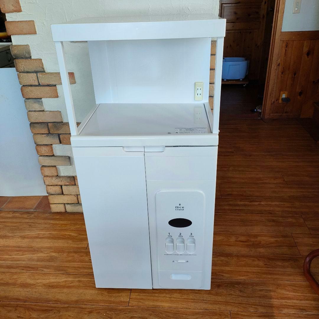 エムケー精工　キッチン収納庫　米びつ付きレンジ台　CD-304　コンセント付き