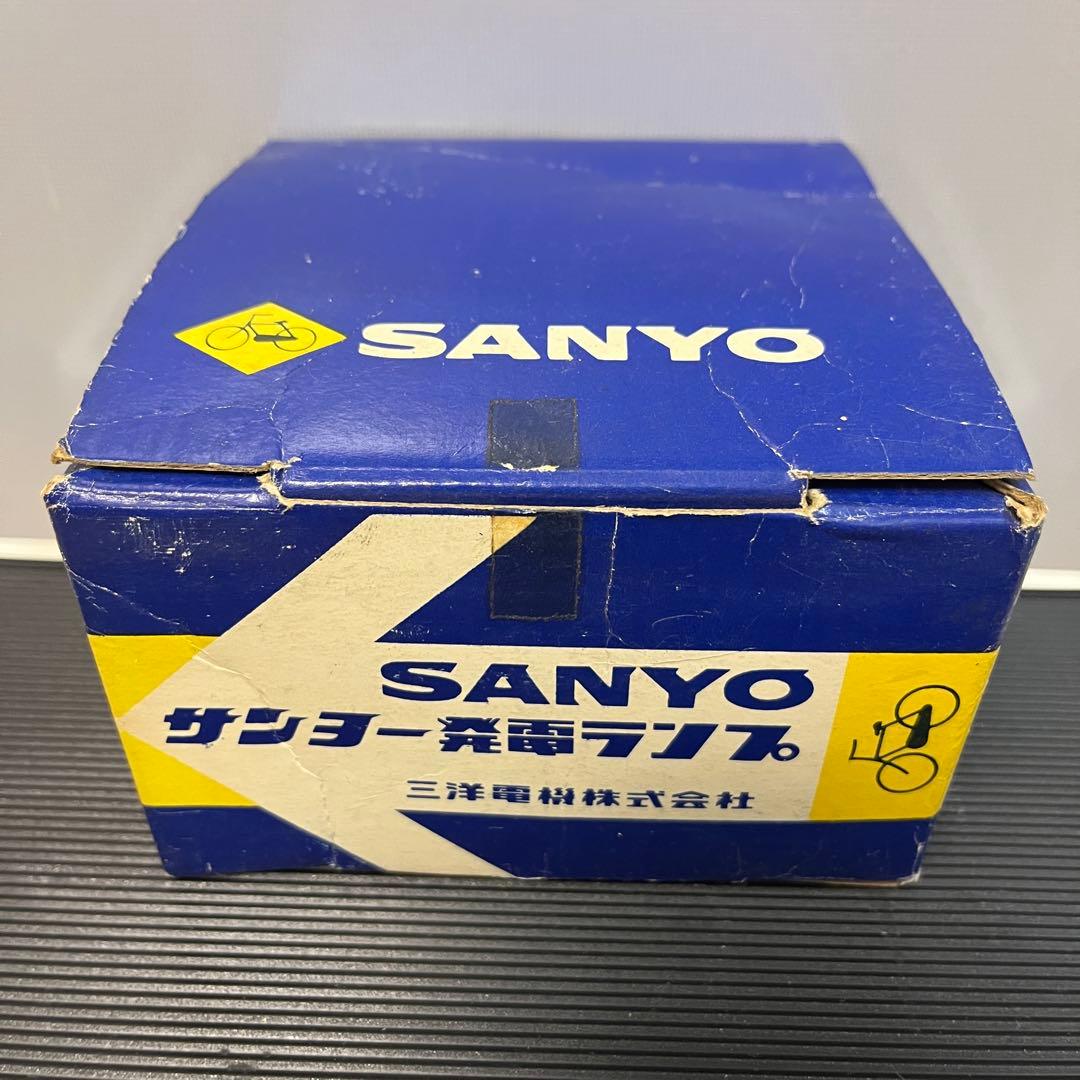 激レア！ヴィンテージの自転車用ダイナモライト（発電ランプ)