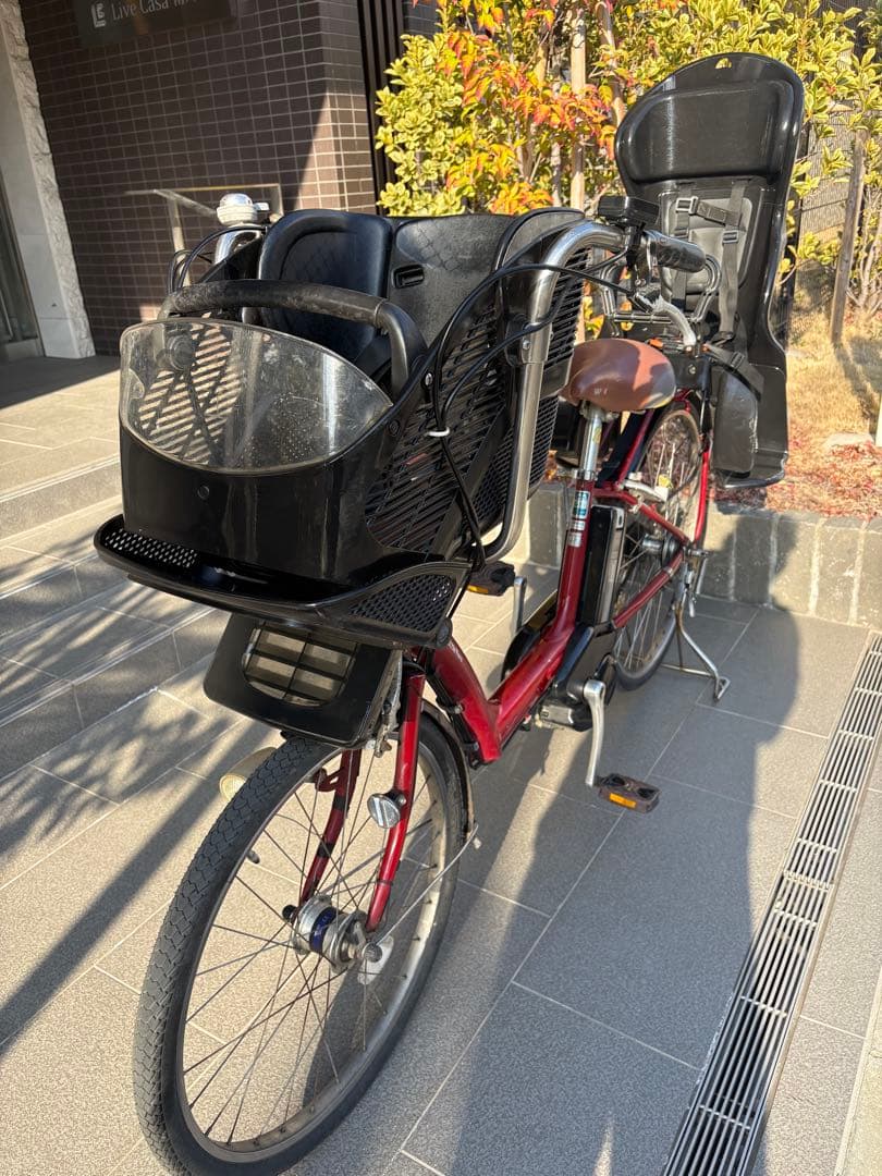 電動アシスト自転車、YAMAHA (新しいバッテリー8.9Ah)と4.3Ah2つ