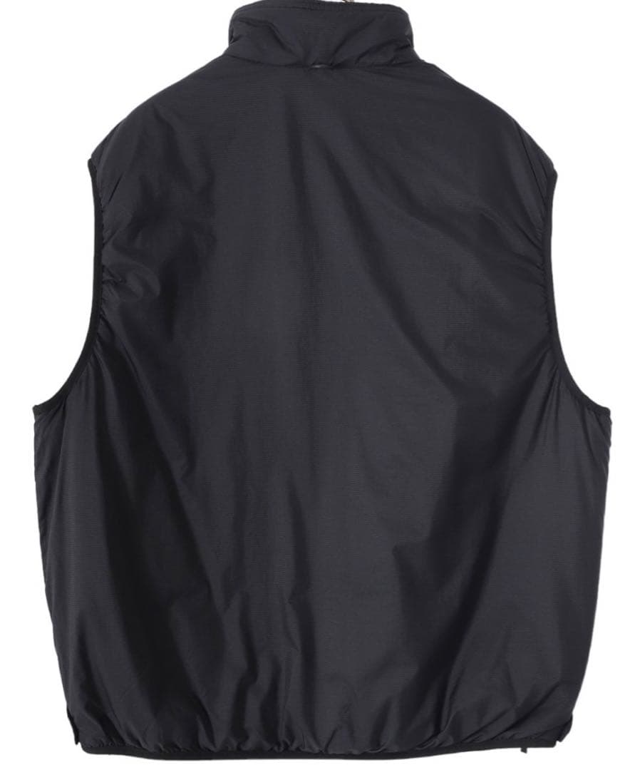 【希少サイズ】daiwa pier39 テックリバーシブルプルオーバーパフベスト