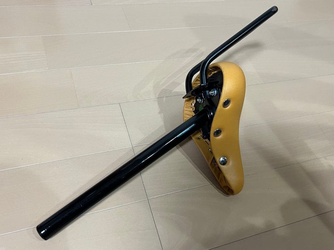 People 足こぎ自転車　ケッターサイクル　対応〜９歳程度・18インチ ①