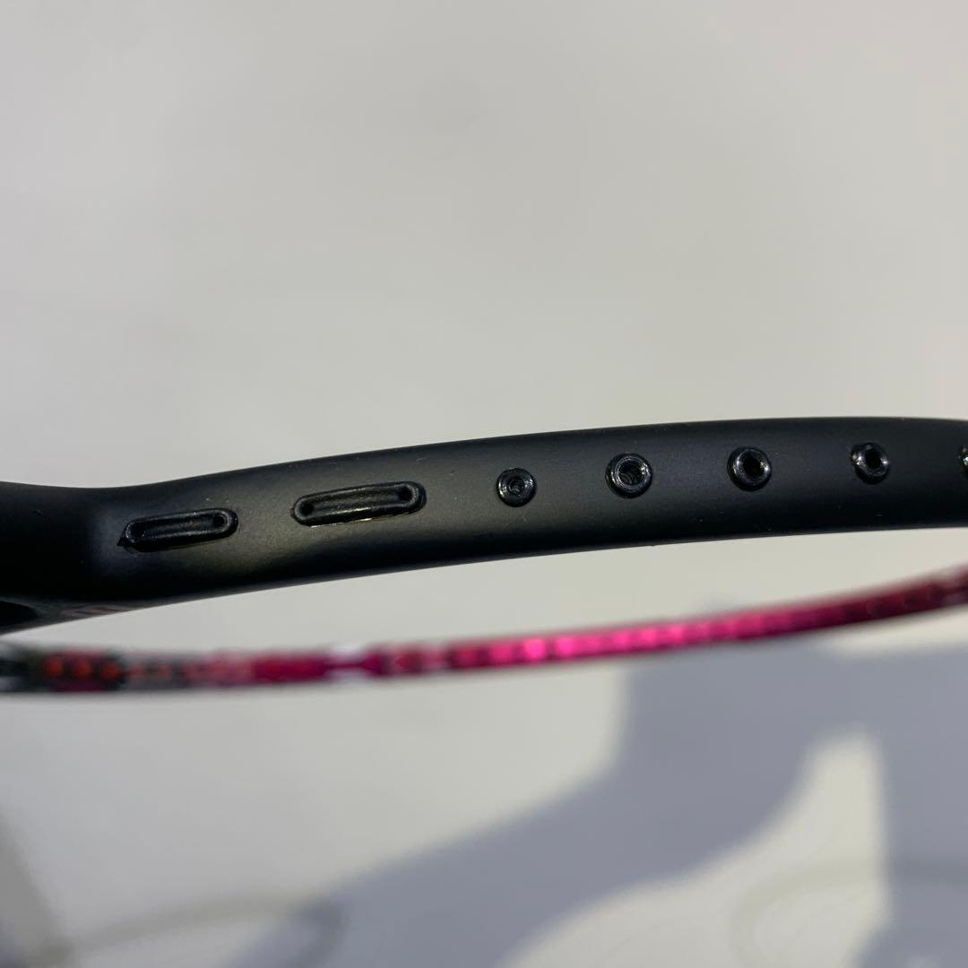 新品　ウィルソンバドミントンラケット RECON P3600 5UG5