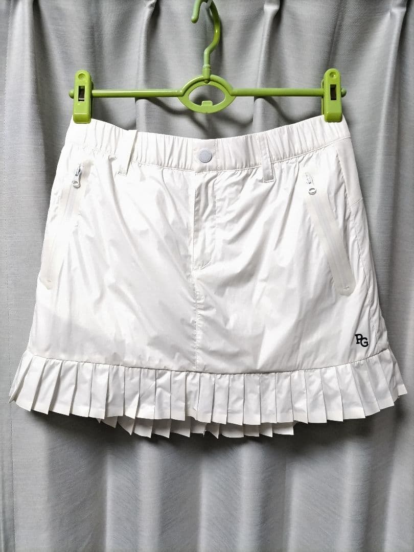 美品　パーリーゲイツ　ナイロン　スカート　プリーツ　メッシュ裏地付き　白