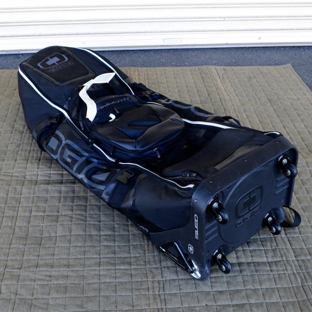 OGIO　オジオ　ゴルフ用　トラベルバッグ　ゴルフバッグ　大型　キャリーケース