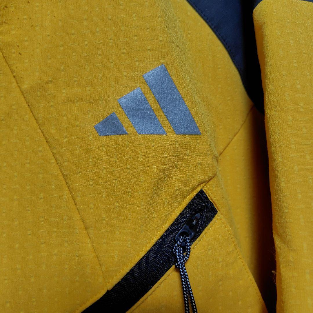 創価大学　駅伝部　ジャケット　フーディー