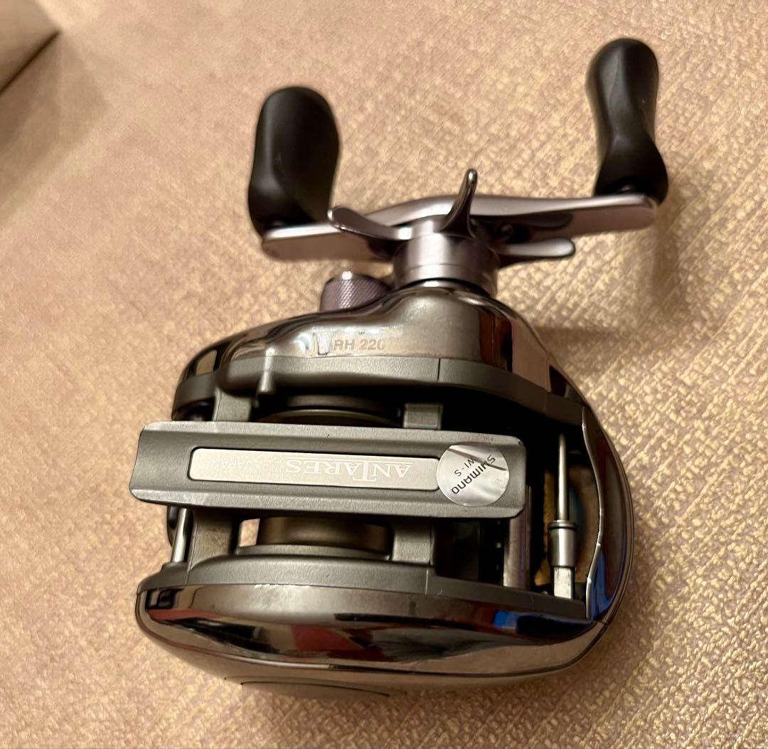 美品！　シマノの名機中の名機初代アンタレス　ベイトキャスティングリール