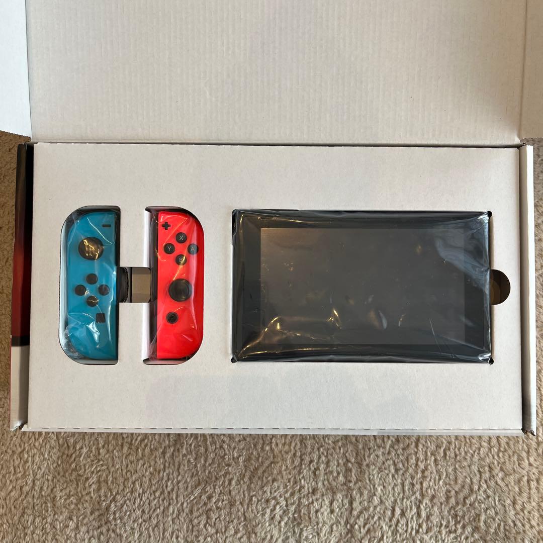 【美品】Nintendo Switch ネオンブルー/ネオンレッド 本体＋ケース
