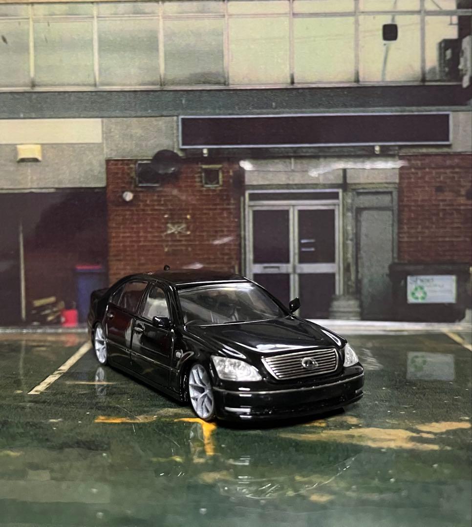 ミニカー 1/64 トヨタ　セルシオ 改造