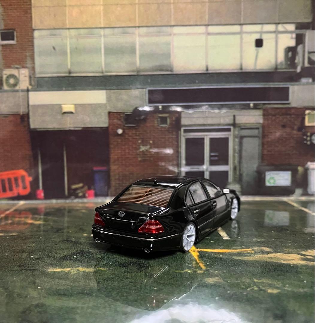 ミニカー 1/64 トヨタ　セルシオ 改造