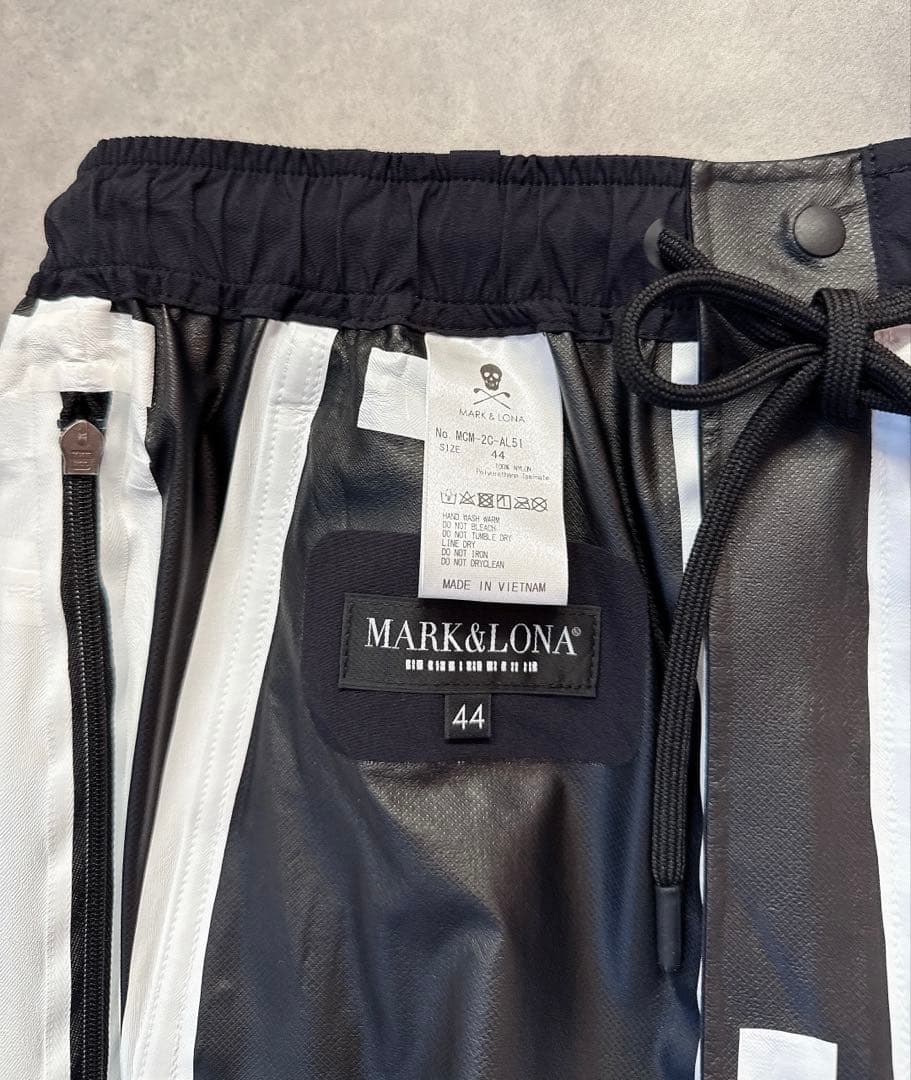 まーちん様♪ 美品 ★ レインウェア MARK&LONA パンツ 正規品