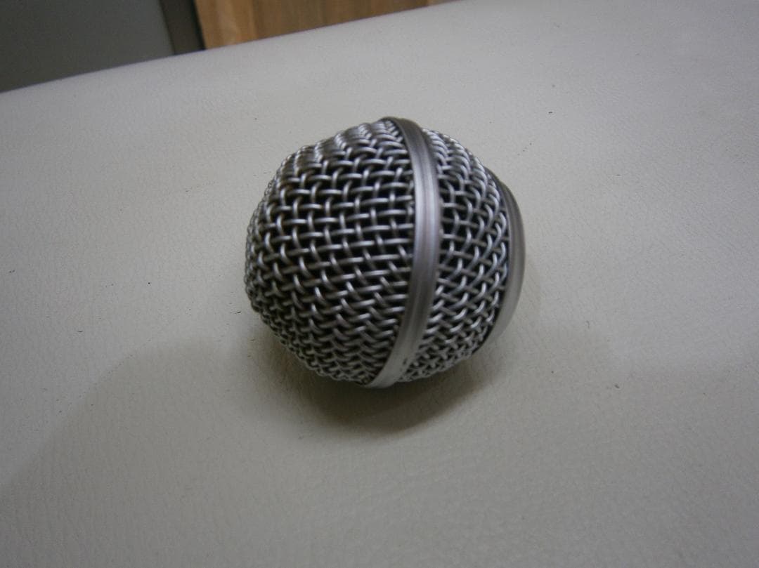 SHURE・シュアー＜SM58＞純正ホルダー付き