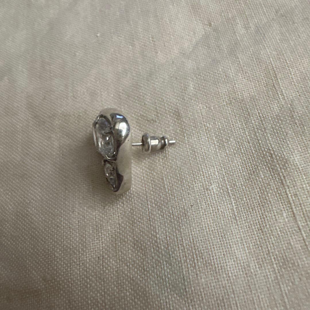 e.m.ジルコニアピアス