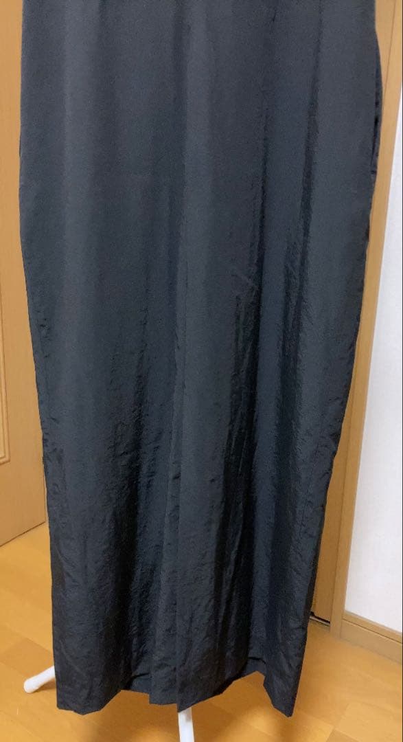 ETRE TOKYO バックオープンアイラインワンピース　フリーサイズ　ブラック