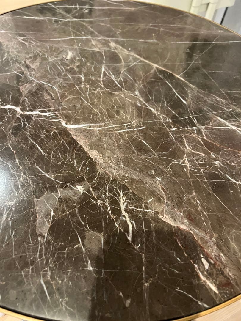 60cm大理石円形テーブル　脚ブロンズゴールド