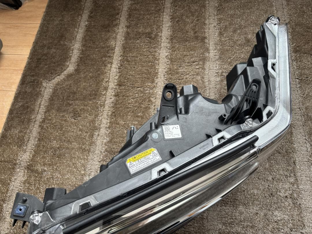 30　アルファード　左ヘッドライト　純正