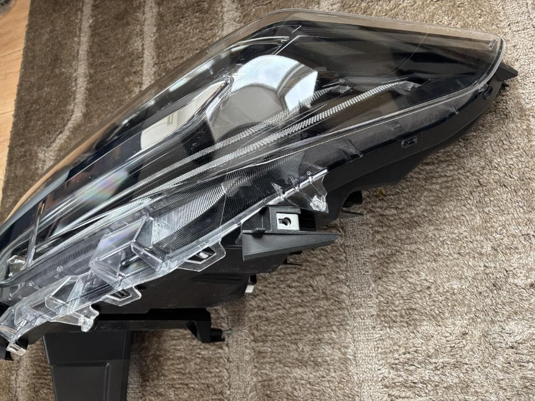 30　アルファード　左ヘッドライト　純正