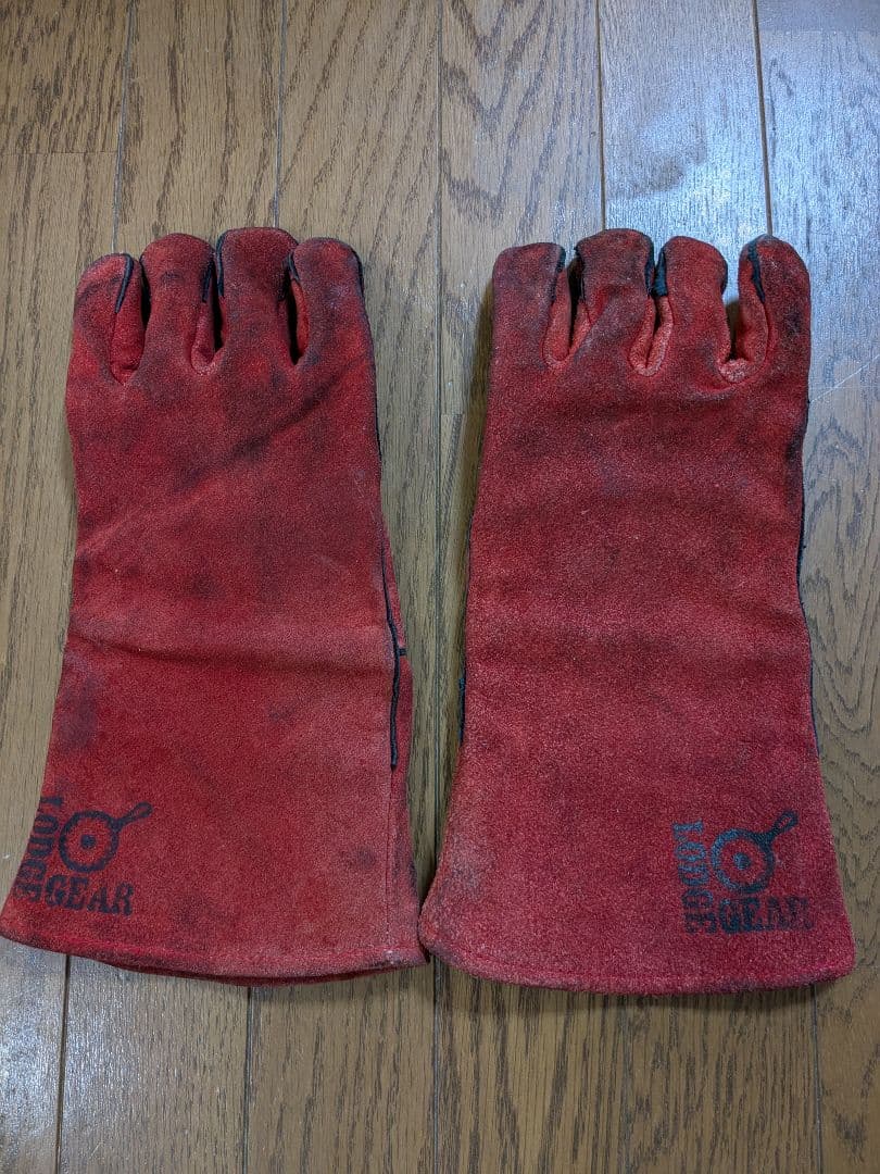 LODGE ダッチオーブン ・スキレット（10 1/4インチ）とグローブのセット