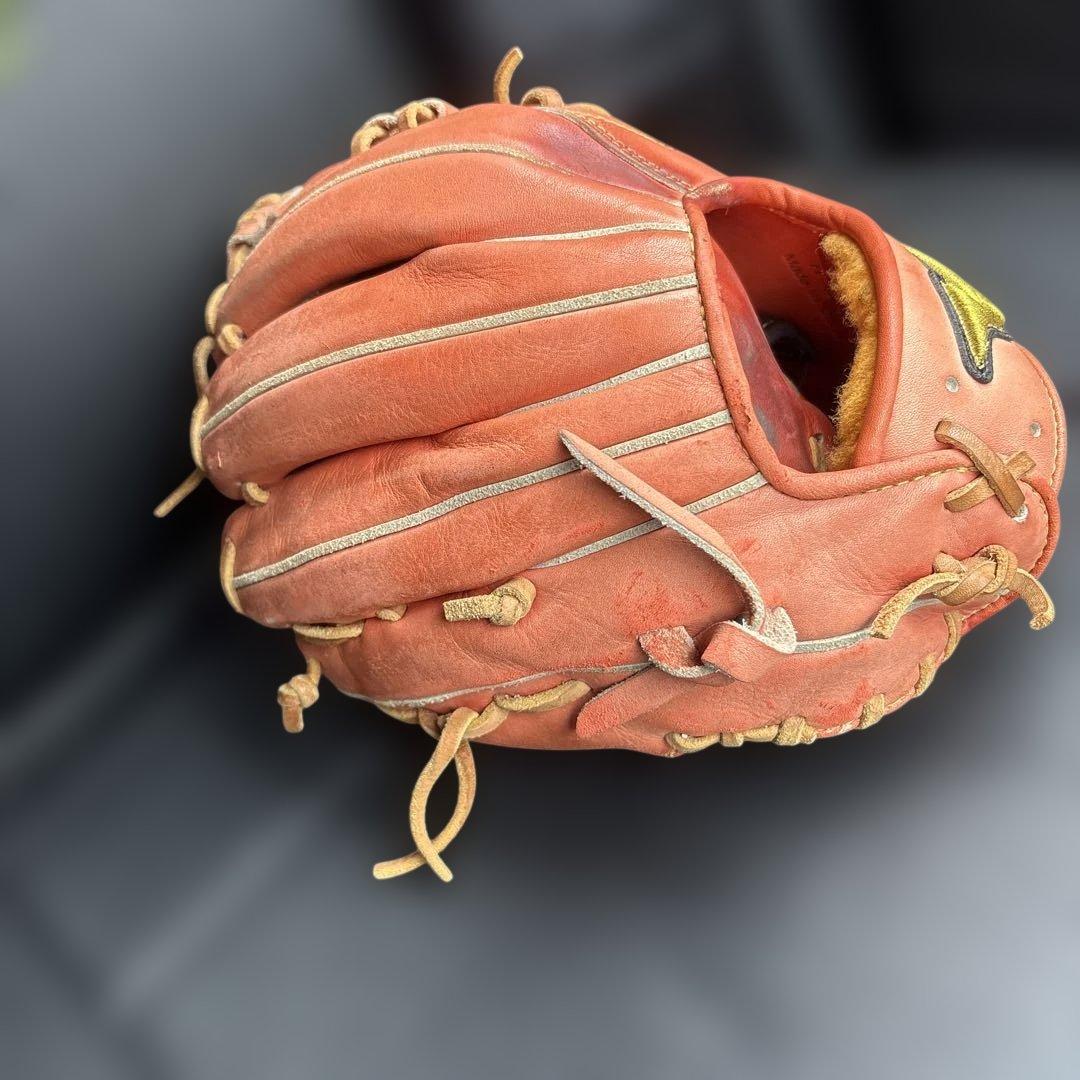 Mizuno Pro 硬式グローブ オレンジ　坂本勇人　内野用