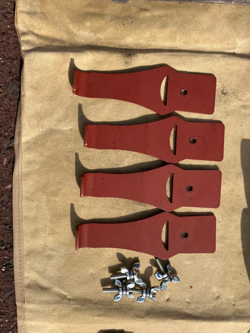 新保製作所　タマゴ型薪ストーブ