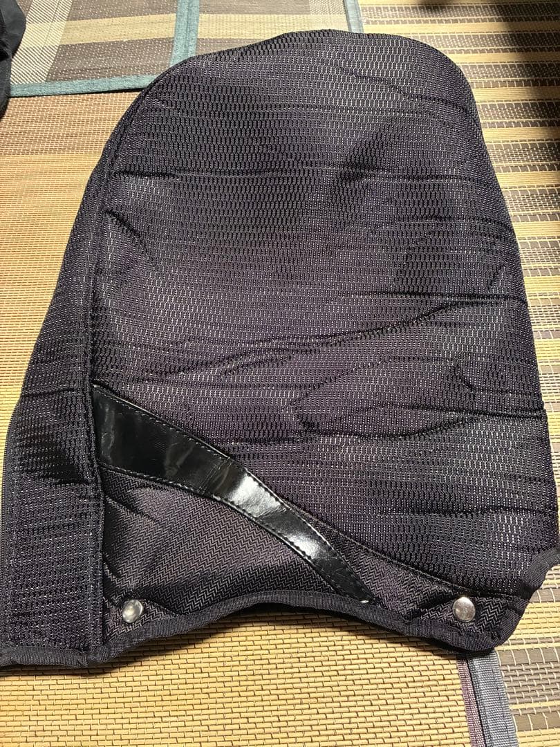 NIKEキャディバッグ　インパクト大のブラック！