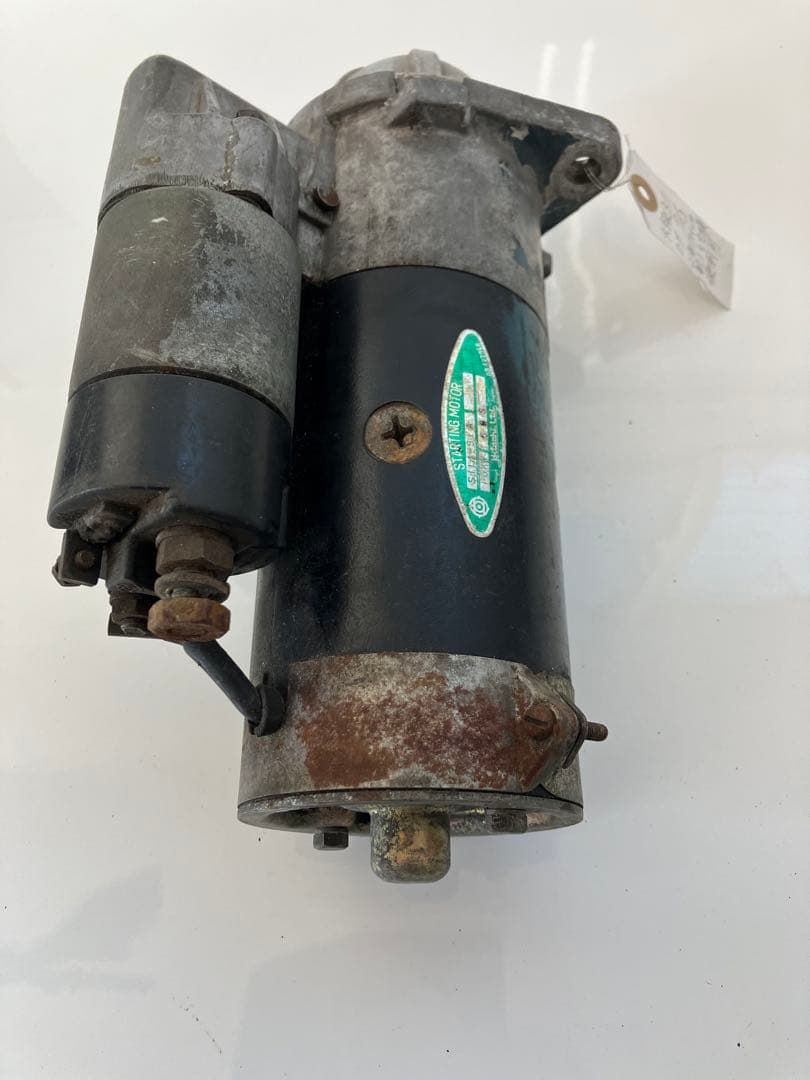 セドリック用セルモーター中古