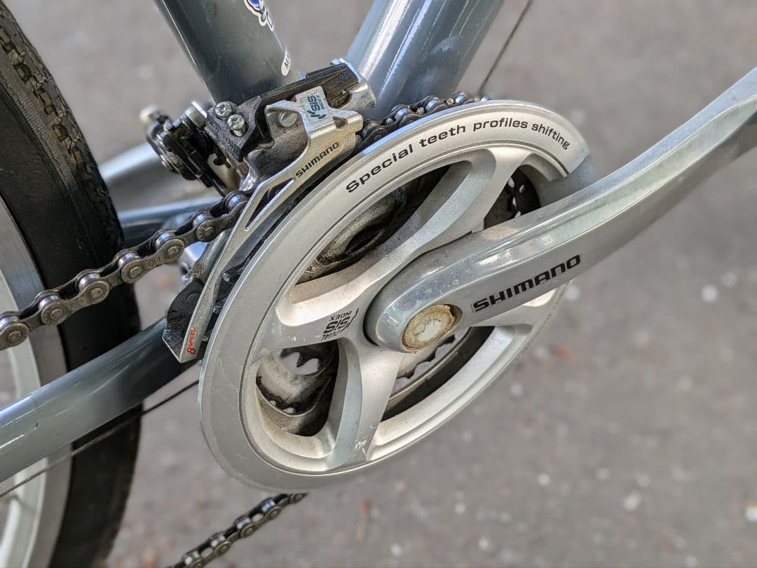 mac　　　札幌より　ルイガノTR-1 人気のアイロングレー！