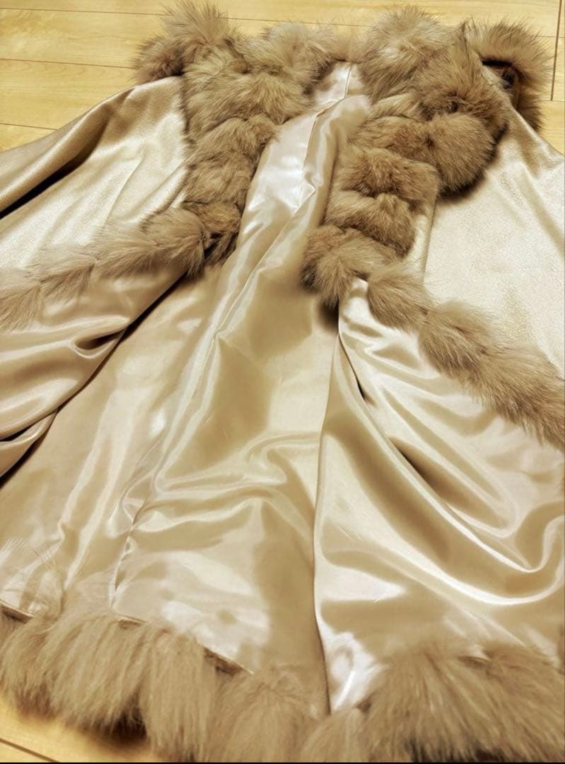 Xmasに！！SAGAフォックスファー M カシミア100% お値下げどうぞ〜