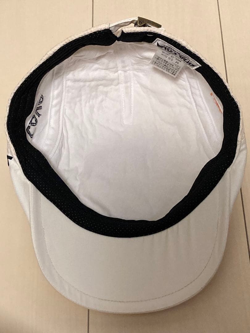 SINA COVA シナコバ　ハンチング　ホワイト系　ユニセックス　ゴルフ