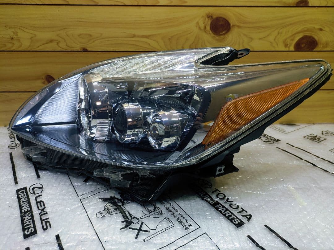 30プリウス LED ヘッドライト ツーリング US仕様 USDM 黄ばみ無し
