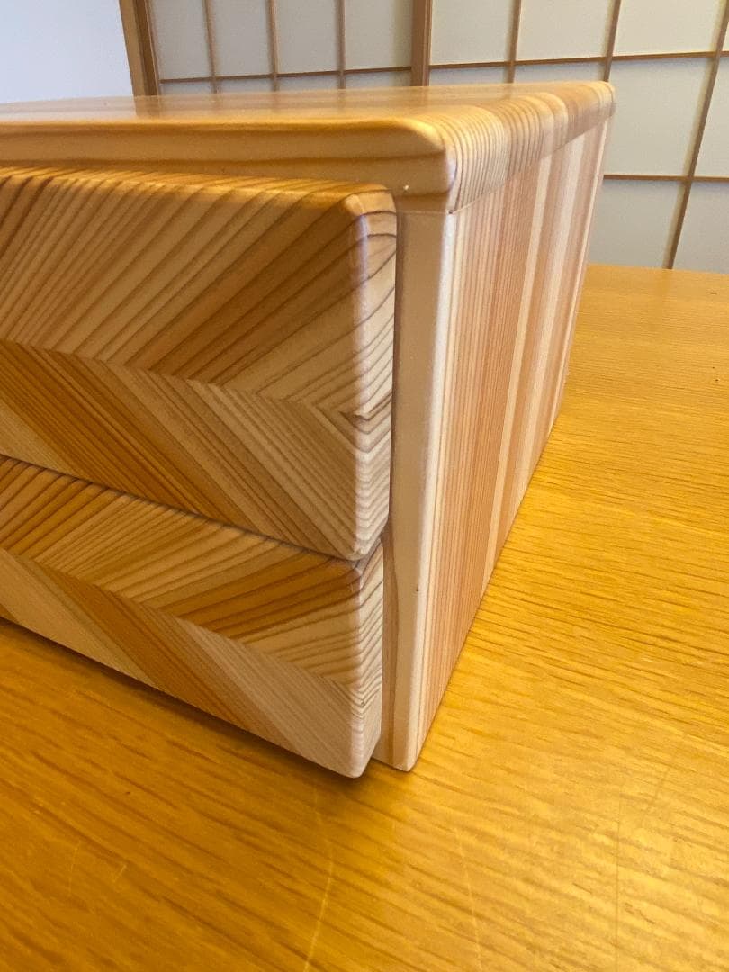 杉　矢羽模様の組子　小引き出し　※値下げしました！