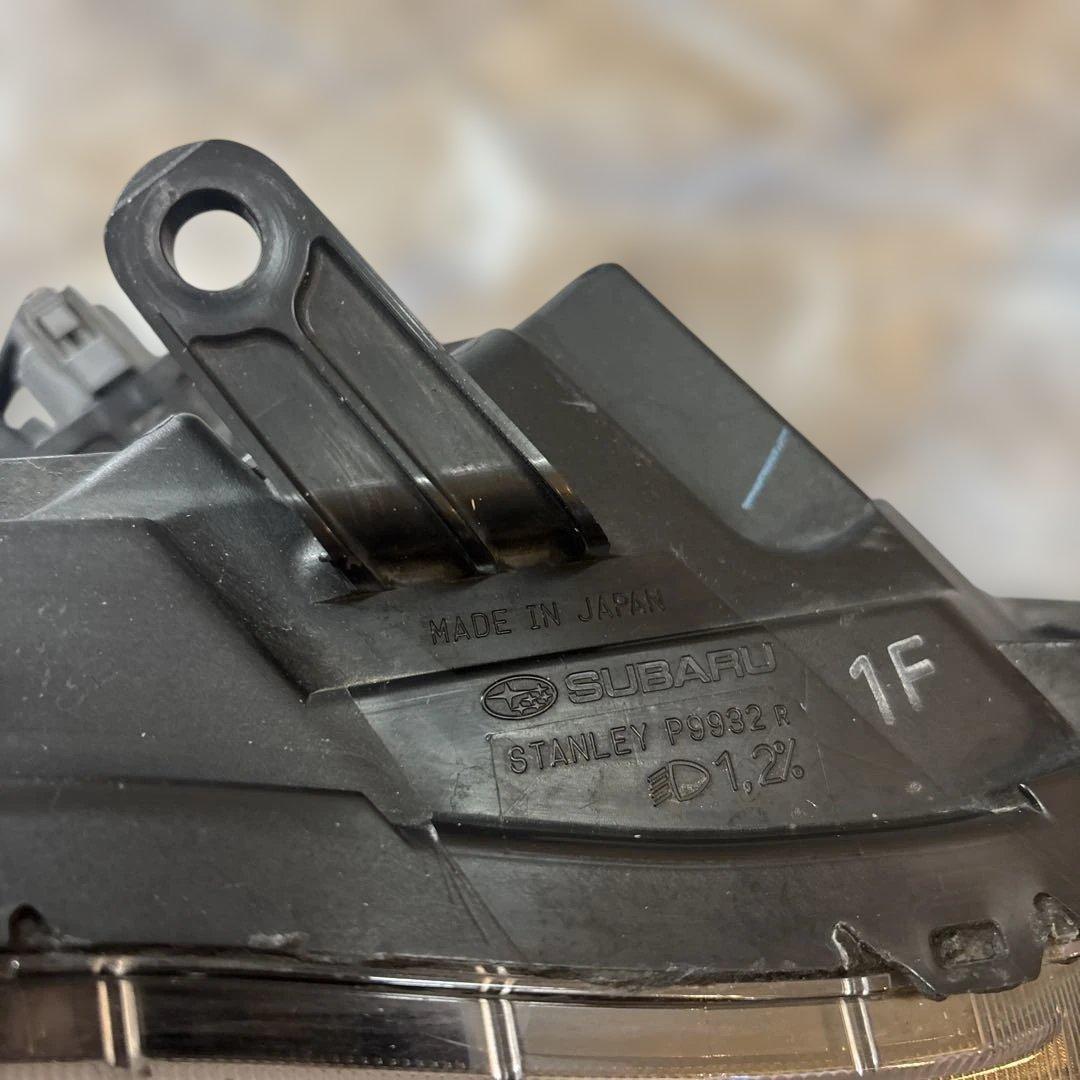 XV GP7 USスバル純正 ヘッドライト USDM 北米仕様