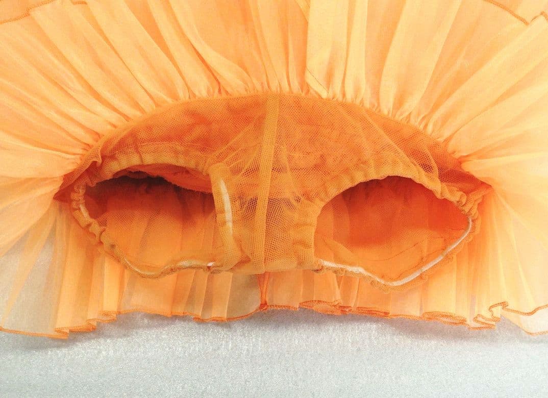 バレエ　オレンジ ミニスカート　ワンピース　花付き5着　花なし２着　帽子付